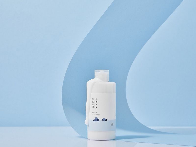 Лосьйон зволожуючий з морською водою Round Lab 1025 Dokdo Lotion 200 мл фото