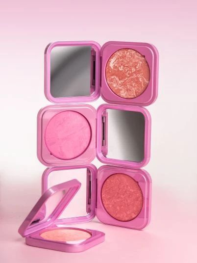 Рум'яна Zola Velvet Blush Glow №04 Soft Rose 8.5 г фото