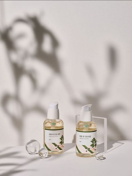 Сироватка заспокійлива з морським полином Round Lab Mugwort Calming Serum 50 мл фото