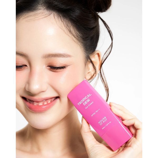 Солнцезащитный крем с экстрактом гуавы и коллагена Lalarecipe Guava Collagen Sun Cream 50 мл фото